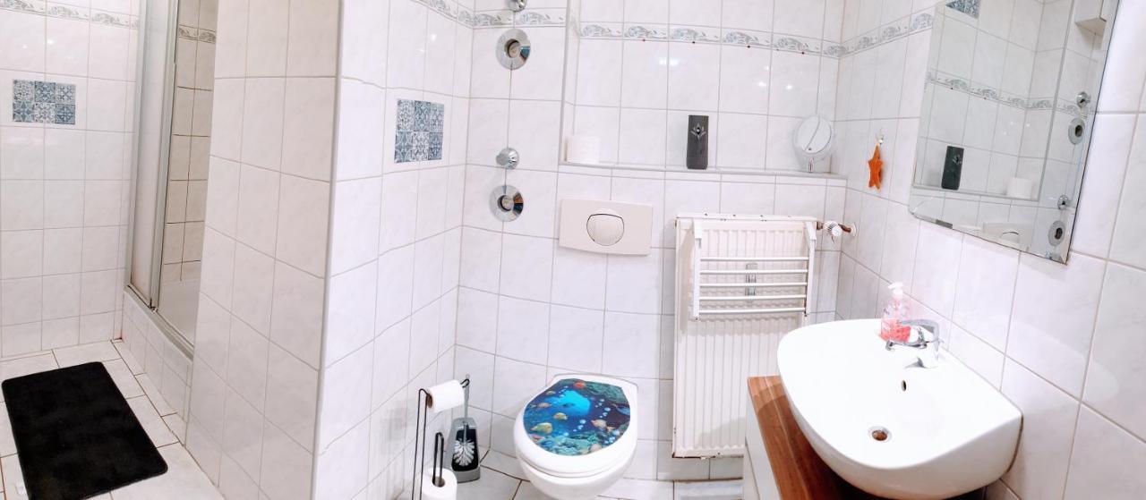 Budget Rooms In Halle With Shared Bathroom, Free Wifi, Netflix & Ipad Halle (Saale) Exterior foto